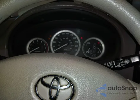 2004 Toyota Sienna Le z USA, uszkodzony, nr VIN 5TDBA23C04S026558